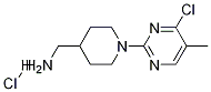 C-[1-(4-Chloro-5-methyl-pyrimidin-2-yl)-piperidin-4-yl]-methylamine hydrochloride Struktur