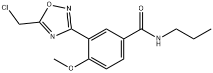 3-[5-(chloromethyl)-1,2,4-oxadiazol-3-yl]-4-methoxy-N-propylbenzamide Struktur