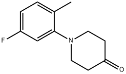 1-(5-fluoro-2-methylphenyl)piperidin-4-one Struktur