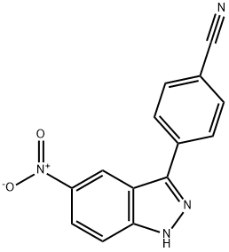 4-(5-nitro-1H-indazol-3-yl)benzonitrile Struktur