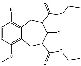 diethyl 1-bromo-4-methoxy-7-oxo-6,7,8,9-tetrahydro-5H-benzo[7]annulene-6,8-dicarboxylate Struktur