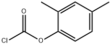 Carbonochloridic acid, 2,4-dimethylphenyl ester Struktur