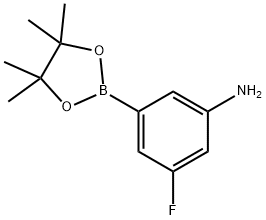 3-fluoro-5-(4,4,5,5-tetramethyl-1,3,2-dioxaborolan-2-yl)benzenamine Struktur