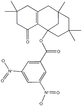 5,5,9,11,11-pentamethyl-3-oxotricyclo[7.3.1.0~2,7~]tridec-2(7)-en-1-yl 3,5-bisnitrobenzoate Struktur