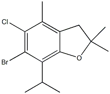 6-bromo-5-chloro-7-isopropyl-2,2,4-trimethyl-2,3-dihydro-1-benzofuran Struktur