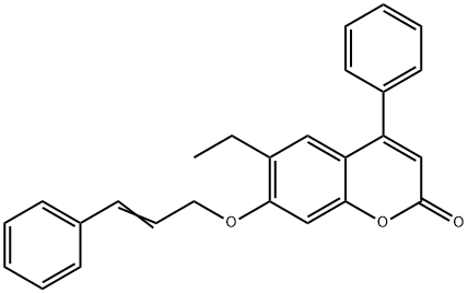 6-ethyl-4-phenyl-7-[(E)-3-phenylprop-2-enoxy]chromen-2-one Struktur