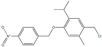 1-(chloromethyl)-2-methyl-4-[(4-nitrophenyl)methoxy]-5-propan-2-ylbenzene Struktur