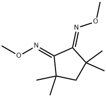 Cyclopentane-1,2-dione, 3,3,5,5-tetramethyl-, bis(o-methyloxime)-, (E, E)- Struktur