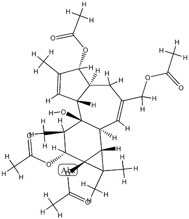 (1aR)-3-(Acetyloxymethyl)-1aα,1bβ,4,4aβ,5,7aα,7b,8,9,9a-decahydro-1,1,6,8α-tetramethyl-1H-cyclopropa[3,4]benz[1,2-e]azulene-5β,7bα,9β,9aα-tetrol 5,9,9a-triacetate Struktur