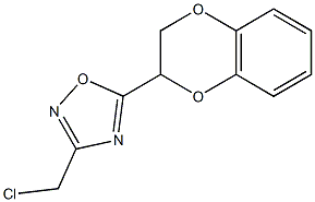 3-(chloromethyl)-5-(2,3-dihydro-1,4-benzodioxin-2-yl)-1,2,4-oxadiazole Struktur