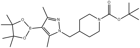 4-[3,5-Dimethyl-4-(4,4,5,5-tetramethyl-[1,3,2]dioxaborolan-2-yl)-pyrazol-1-ylmethyl]-piperidine-1-carboxylic acid tert-butyl ester Struktur