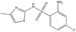 2-amino-4-fluoro-N-(4-methyl-1,3-thiazol-2-yl)benzene-1-sulfonamide Struktur