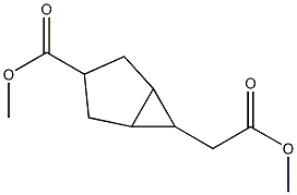 6-(2-Methoxy-2-oxoethyl)bicyclo[3.1.0]hexane-3-carboxylic acid methyl ester Struktur