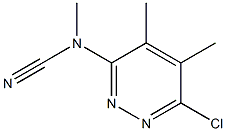 [(6-chloro-4,5-dimethylpyridazin-3-yl)(methyl)amino]methanenitrile Struktur