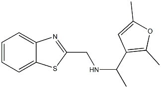 (1,3-benzothiazol-2-ylmethyl)[1-(2,5-dimethylfuran-3-yl)ethyl]amine Struktur