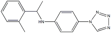 N-[1-(2-methylphenyl)ethyl]-4-(1H-1,2,3,4-tetrazol-1-yl)aniline Struktur