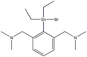 (2,6-BIS[(DYMETHYLAMINO)METHYL]PHENYL)DIETHYLTINBROMIDE Struktur