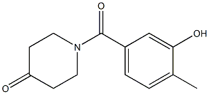 1-(3-hydroxy-4-methylbenzoyl)piperidin-4-one Struktur