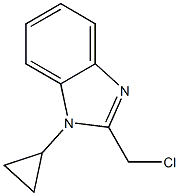 2-(chloromethyl)-1-cyclopropyl-1H-1,3-benzodiazole Struktur