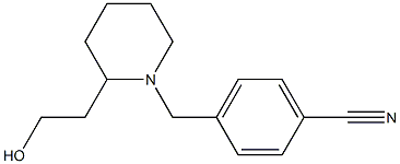 4-{[2-(2-hydroxyethyl)piperidin-1-yl]methyl}benzonitrile Struktur