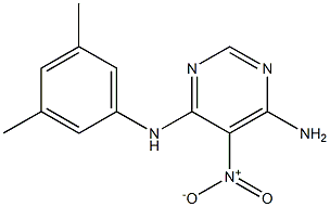 4-amino-6-(3,5-dimethylanilino)-5-nitropyrimidine Struktur