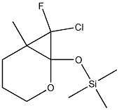 7-Chloro-7-fluoro-6-methyl-1-(trimethylsilyloxy)-2-oxabicyclo[4.1.0]heptane Struktur