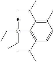 (2,6-BIS(DIMETHYLAMINO)METHYLPHENYL)DIETHYLTINBROMIDE Struktur