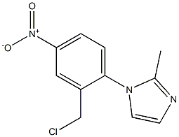 1-[2-(chloromethyl)-4-nitrophenyl]-2-methyl-1H-imidazole Struktur