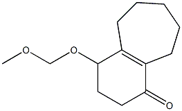 11-(Methoxymethoxy)bicyclo[5.4.0]undec-1(7)-en-8-one Struktur