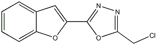 2-(1-benzofuran-2-yl)-5-(chloromethyl)-1,3,4-oxadiazole Struktur