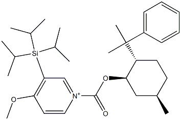 4-Methoxy-3-(triisopropylsilyl)-1-[[(1R,3R,4S)-8-phenyl-p-menthan-3-yl]oxycarbonyl]pyridinium Struktur