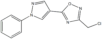 3-(chloromethyl)-5-(1-phenyl-1H-pyrazol-4-yl)-1,2,4-oxadiazole Struktur