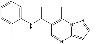 N-(1-{2,7-dimethylpyrazolo[1,5-a]pyrimidin-6-yl}ethyl)-2-iodoaniline Struktur