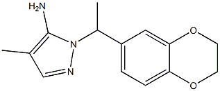 1-[1-(2,3-dihydro-1,4-benzodioxin-6-yl)ethyl]-4-methyl-1H-pyrazol-5-amine Struktur