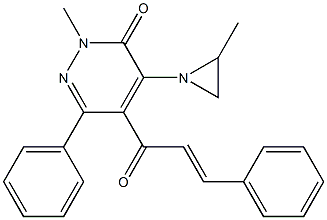 4-(2-Methylaziridin-1-yl)-5-[1-oxo-3-(phenyl)-2-propenyl]-2-methyl-6-phenylpyridazin-3(2H)-one Struktur