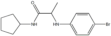 2-[(4-bromophenyl)amino]-N-cyclopentylpropanamide Struktur