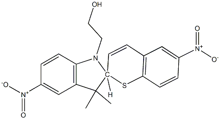 2-{3,3-dimethyl-5,6'-dinitro-2,3-dihydrospiro[1H-indole-2,2'-(2'H)-thiochromene]-1-yl}ethanol Struktur