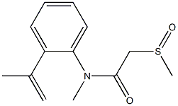 N-Methyl-N-[2-(1-methylethenyl)phenyl](methylsulfinyl)acetamide Struktur