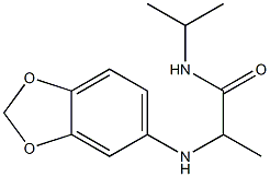 2-(2H-1,3-benzodioxol-5-ylamino)-N-(propan-2-yl)propanamide Struktur