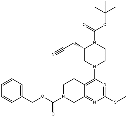 Pyrido[3,4-d]pyrimidine-7(6H)-carboxylic acid, 4-[(3S)-3-(cyanomethyl)-4-[(1,1-dimethylethoxy)carbonyl]-1-piperazinyl]-5,8-dihydro-2-(methylthio)-, phenylmethyl ester Struktur