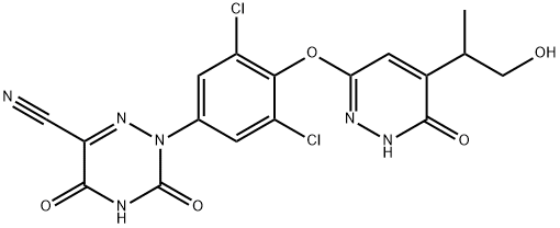 1,2,4-Triazine-6-carbonitrile, 2-[3,5-dichloro-4-[[1,6-dihydro-5-(2-hydroxy-1-methylethyl)-6-oxo-3-pyridazinyl]oxy]phenyl]-2,3,4,5-tetrahydro-3,5-dioxo- Struktur