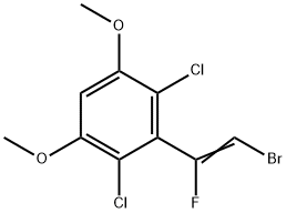 (Z)-3-(2-bromo-1-fluorovinyl)-2,4-dichloro-1,5-dimethoxybenzene Struktur