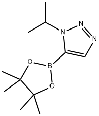 1-(1-Methylethyl)-5-(4,4,5,5-tetramethyl-1,3,2-dioxaborolan-2-yl)-1H-1,2,3-triazole Struktur