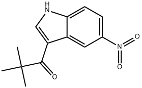 2,2-dimethyl-1-(5-nitro-1H-indol-3-yl)propan-1-one Struktur