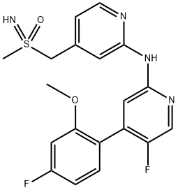 (rac)-5-fluoro-4-(4-fluoro-2-methoxyphenyl)-N-{4-[(S-methylsulfonimidoyl)methyl]pyridin-2-yl}pyridin-2-amine Struktur