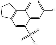 3-chloro-8,9-dihydro-7H-cyclopenta[h]isoquinoline-5-sulfonylchloride Struktur