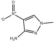 1H-Pyrazol-3-amine, 1-methyl-4-nitro- Struktur