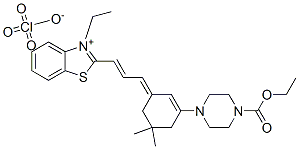 2-[3-[3-[4-(ethoxycarbonyl)piperazin-1-yl]-5,5-dimethylcyclohex-2-en-1-ylidene]prop-1-enyl]-3-ethylbenzothiazolium perchlorate Struktur