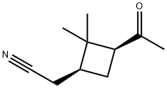 (1S,3S)-3-ACETYL-2,2-DIMETHYLCYCLOBUTANE ACETONITRILE Struktur