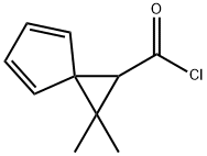 Spiro[2.4]hepta-4,6-diene-1-carbonyl chloride, 2,2-dimethyl- (9CI) Struktur